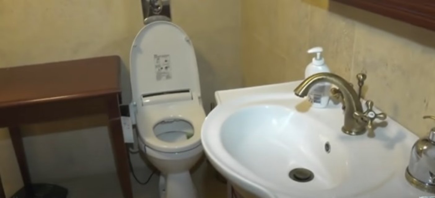 Cum arată vila lui Silviu Prigoană, care are mai multe băi