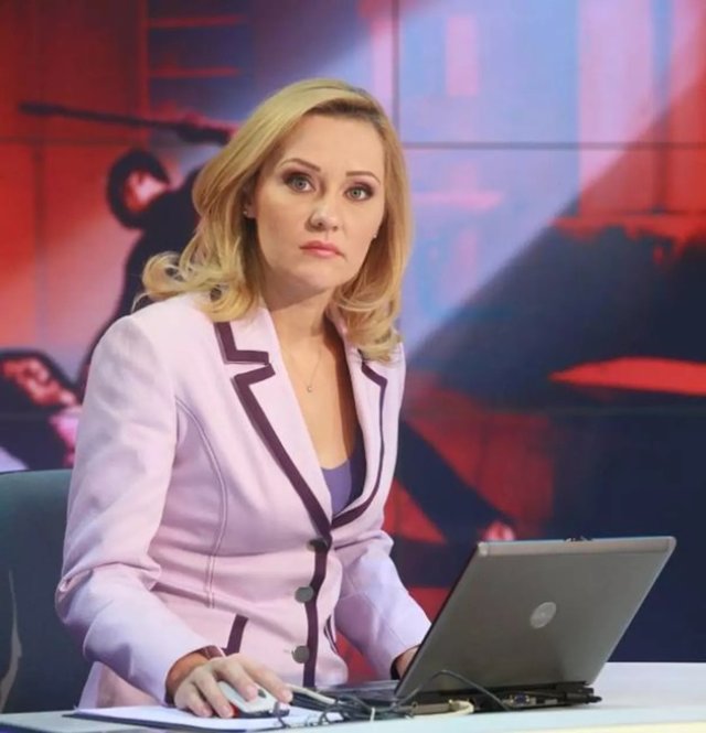 Cum arăta Elena Lasconi la începutul carierei în televiziune, când a fost și corespondent de război