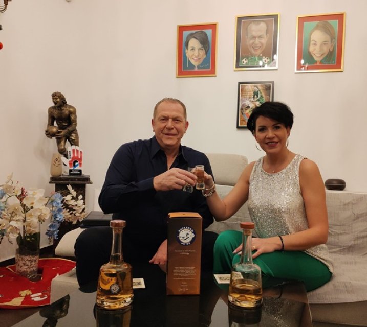 Cum arată casa lui Helmuth Duckadam, avea propriul colț de relaxare în living