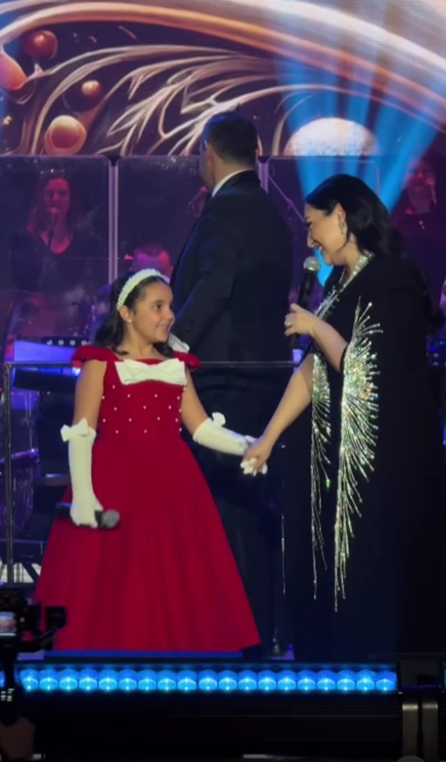 Eva Măruță, din nou alături de mama ei pe scenă, la concertul de la Bacău