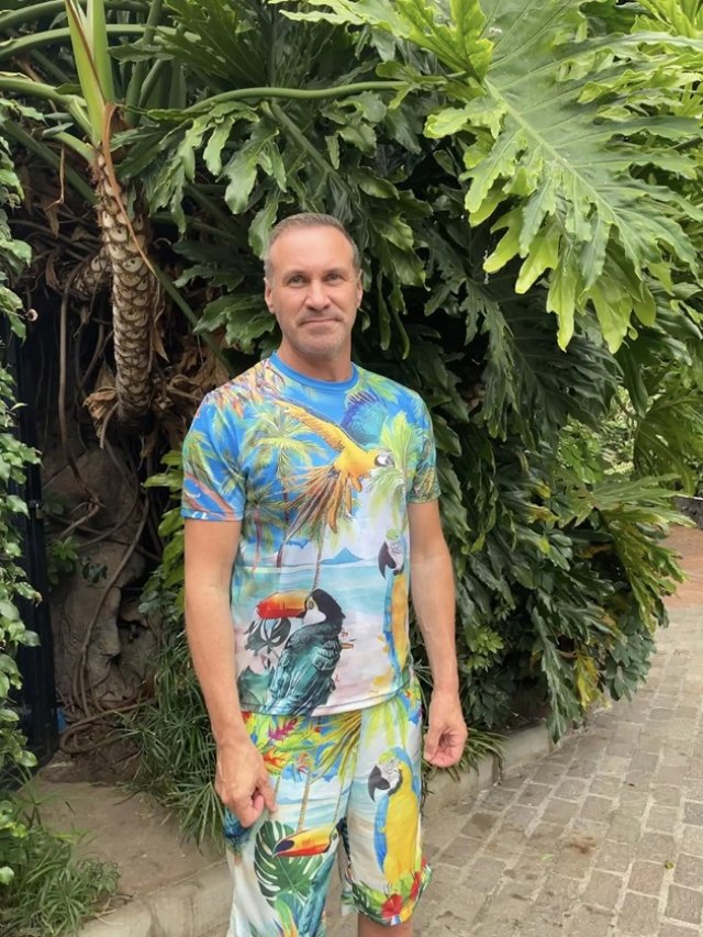 Alin Oprea vorbește sincer despre presupusele probleme cu alcoolul, spune că nu mai bea alcool din 2018