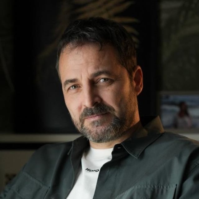 Andrei Aradits va petrece Crăciunul cu fostul socru, iar din 2025 va putea fi văzut într-un nou serial la TV