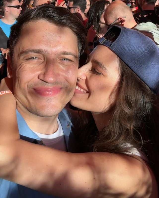 Alice Peneacă a fost cerută în căsătorie, într-un cadru aparte. Cum arată inelul de logodnă primit la șase ani de la divorțul de Bobby Păunescu