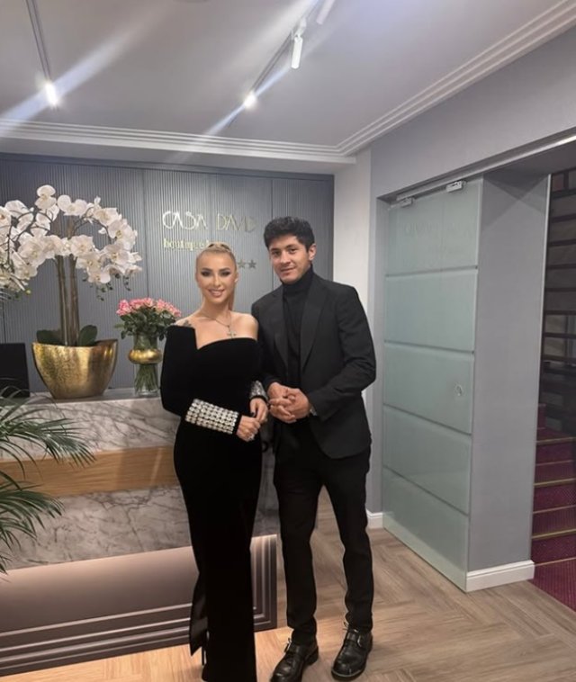 Anamaria Prodan a sărbătorit regește împlinirea celor 52 de ani, Ronald Gavril i-a făcut o petrecere alături de prietenele ei din Craiova