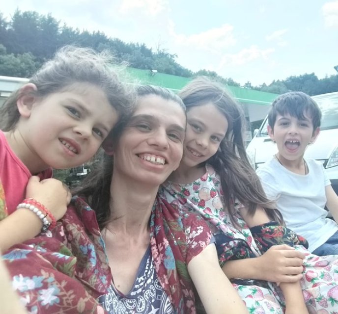 Ilina Pârvu a murit la numai 35 de ani, lăsând în urmă șase copii și un soț îndurerat, acasă o așteptau cinci copii