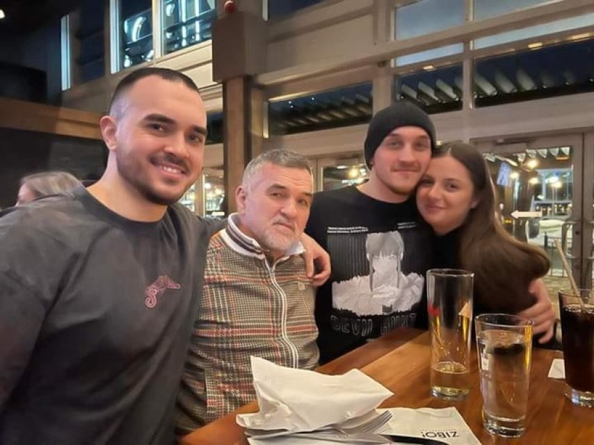 Leonard Doroftei urmează să devină bunic la 54 de ani, fiul mijlociu va fi tătic