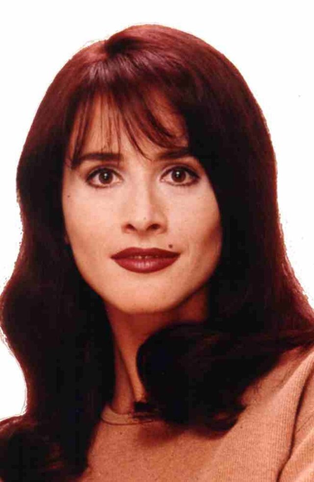 Tragica poveste de viață a Mădălinei Manole, fiul ei avea un an când ea a murit