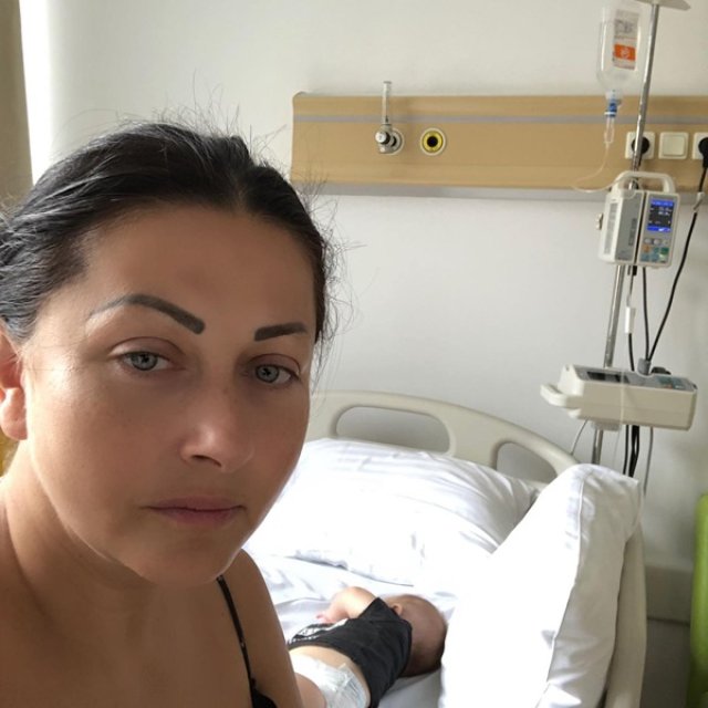 Gabriela Cristea, de urgență la spital la numai câteva zile după ce a anunțat că pleacă din televiziune. Fiica ei cea mare are gastroenterita