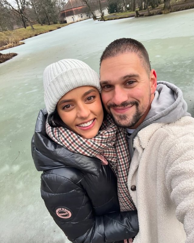 Cum arată Vlad Gherman după cele două implanturi de păr. Cum s-a postat pe rețelele sociale. Este mulțumit de rezultat