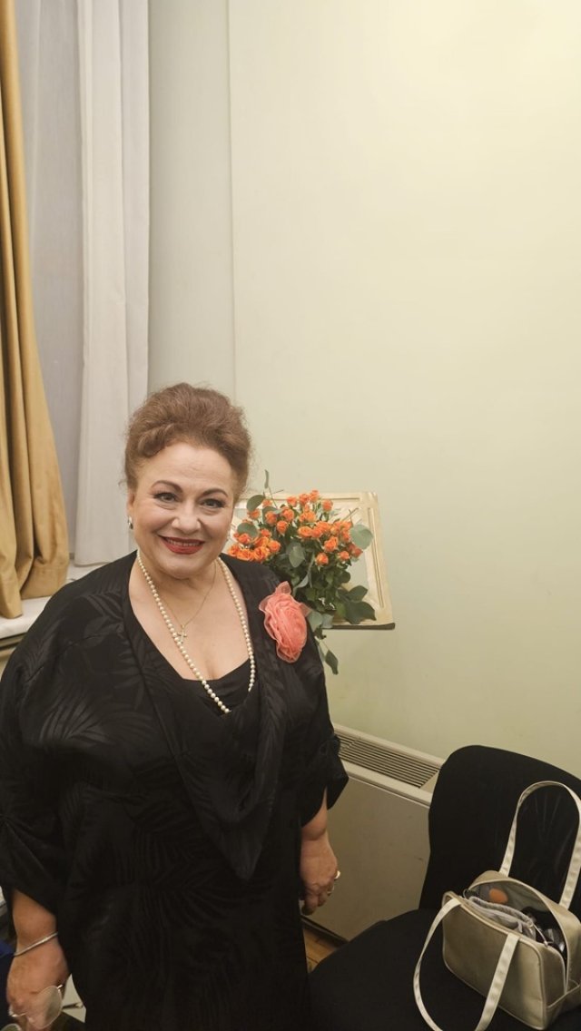 Maria Ciobanu și fiica ei, Leontina Văduva au avut parte de o revedere extrem de emoționantă. Leontina Văduva are un copil în vârstă de 20 de ani