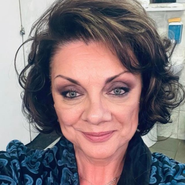 Ce etnie are, de fapt, Carmen Tănase. "Nu știu dacă am inimă de țigancă". A jucat în multe filme și seriale de succes