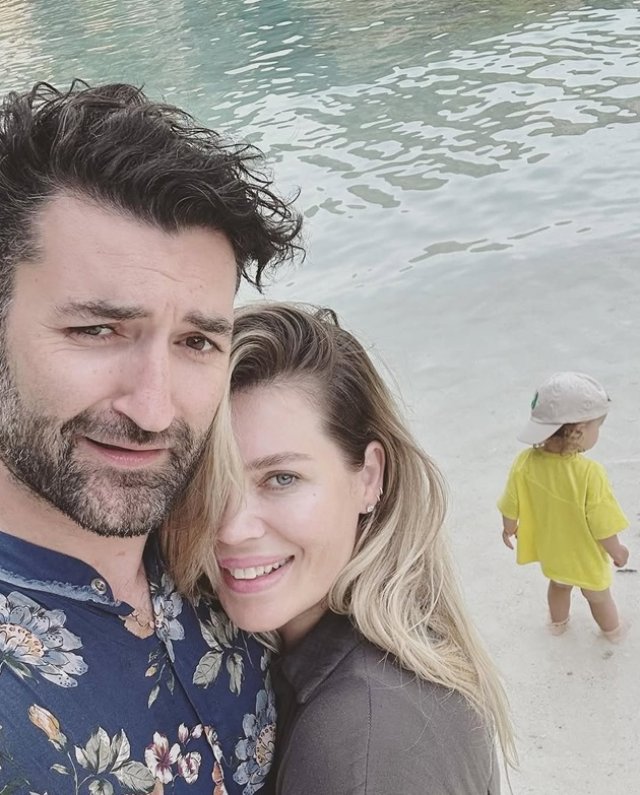 Smiley, copleșit de emoții la aniversarea fiicei sale. Josephine a împlinit 4 ani, iar artistul a postat un mesaj care a topit inimile fanilor. Ce i-a transmis fetiței