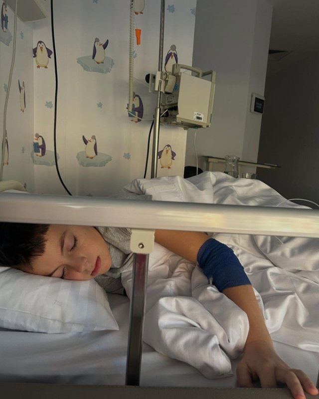 Ce s-a întâmplat de ziua Mirelei Vaida. Fiul ei, Vladimir se recuperează după operația de apendicită