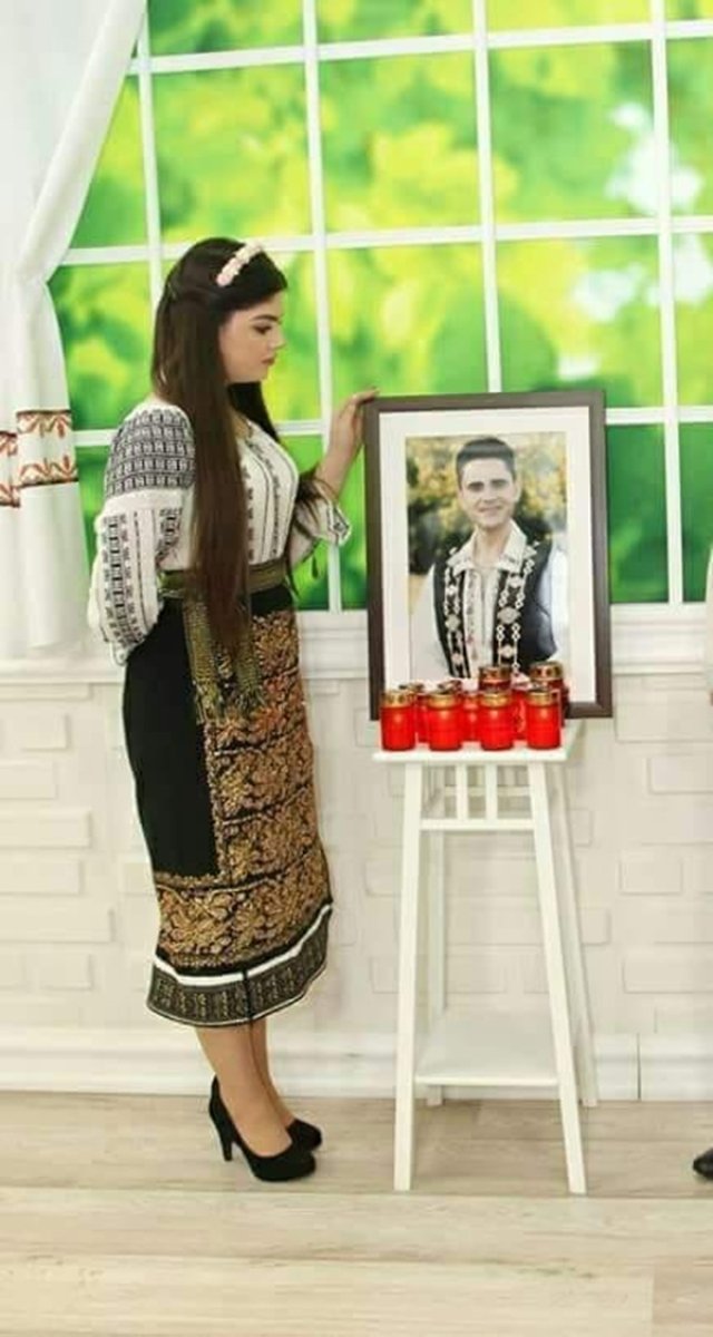 Anamaria Rosa izbucnește după aproape 10 de ani de doliu. Duce numele regretatului artist mai departe