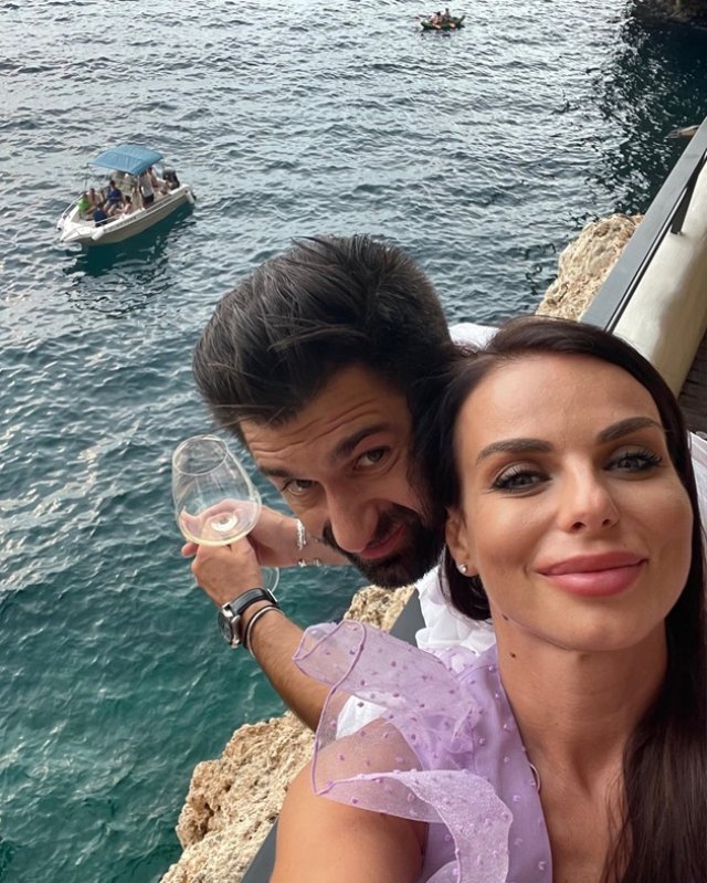 Jojo și Paul Ipate, 10 ani de iubire discretă. Cum își păstrează relația echilibrată și fericită. "Spațiul pe care îl oferi celuilalt". Au recunoscut că au idei diferite la teatru