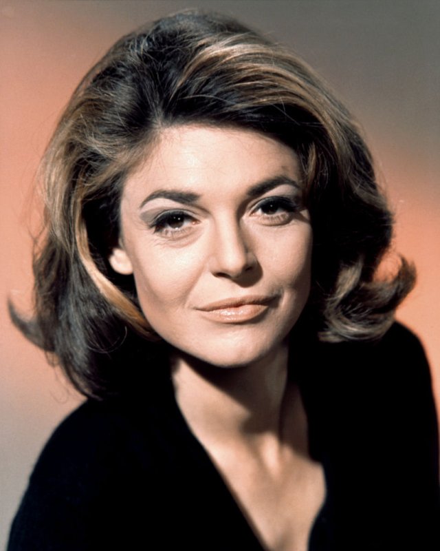 Anne Bancroft (Maria Magdalena)