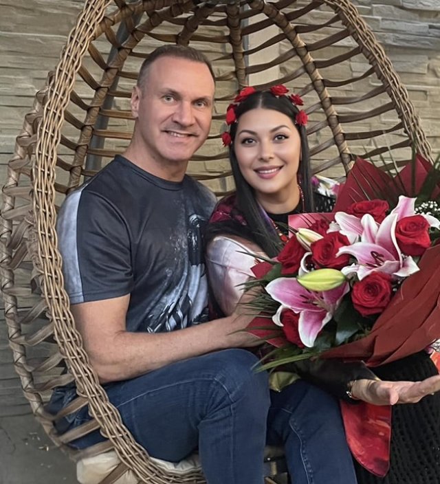 Alin Oprea, gest romantic pentru Medana la aniversarea de șase ani de relație. Ce surpriză i-a făcut artistul femeii care i-a redat zâmbetul