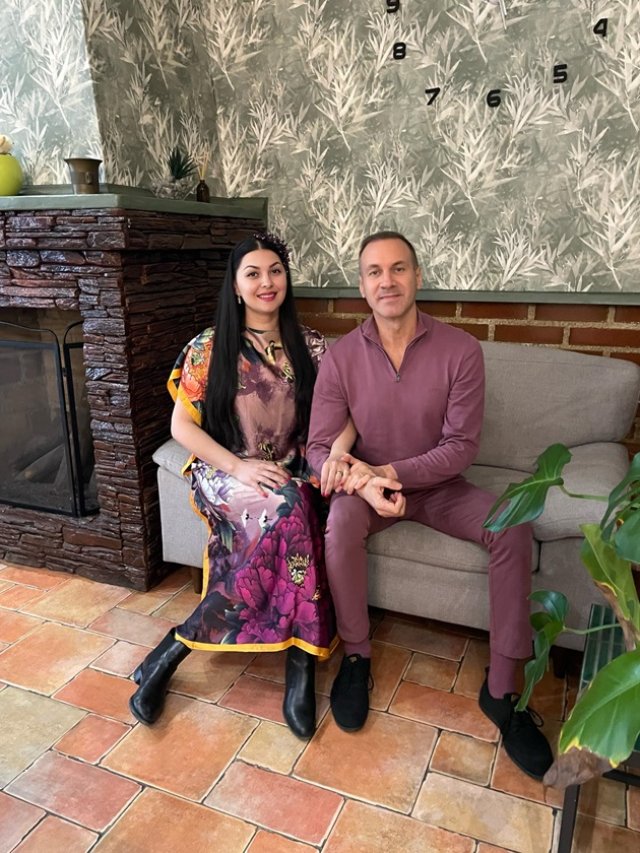 Alin Oprea, gest romantic pentru Medana la aniversarea de șase ani de relație. Ce surpriză i-a făcut artistul. Femeia și-a exprimat bucuria legată de această realizare a soțului