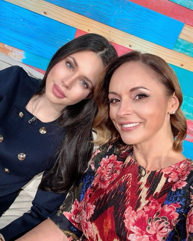 Emoții mari pentru Andreea Marin. Violeta Bănică va studia Dreptul în America