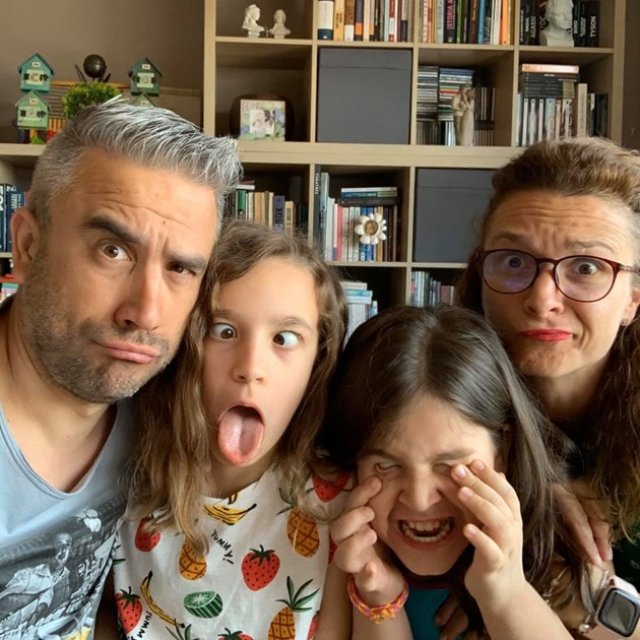 Încă un divorț secret care șochează scena mondenă. Zoli Toth a divorțat în urmă cu trei ani. El și fosta soție au custodie comună
