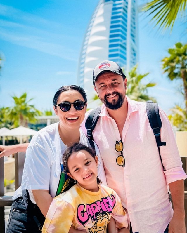 Andra, vacanță fără soț chiar înainte de sărbători. Familia Măruță își va petrece Sărbătorile Pascale în Dubai