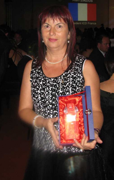 Elena Oseaca - ICD Romania Personality of the Year Paris 2009