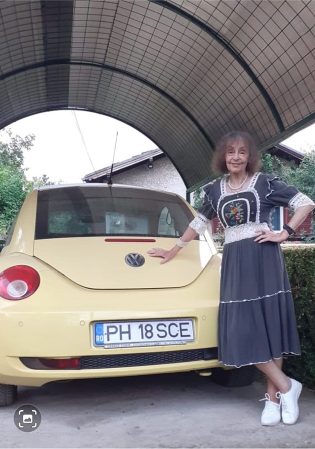 Marina Voica nu renunță la volan nici la aproape 90 de ani. Artista continuă să trăiască independent și sfidează vârsta din buletin. Își iubește mașina