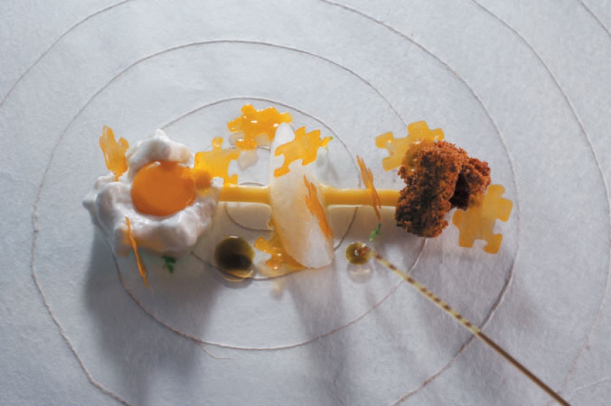 el bulli - mango-puzzle with frozen elder flower clusters and coconut foam