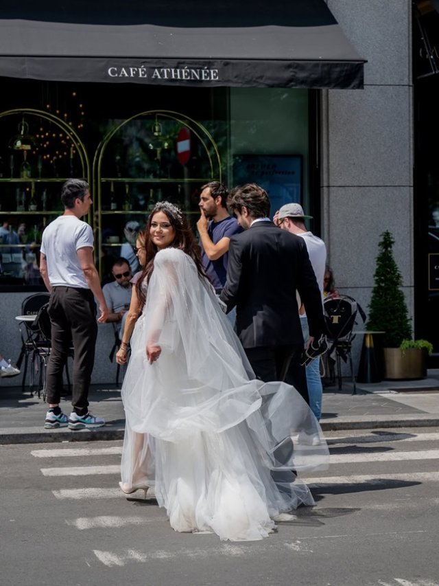 Dana Săvuică a fost soacră mică! Primele imagini de la nunta de vis a fiicei sale, Julie, pe care o are din fosta căsnicie