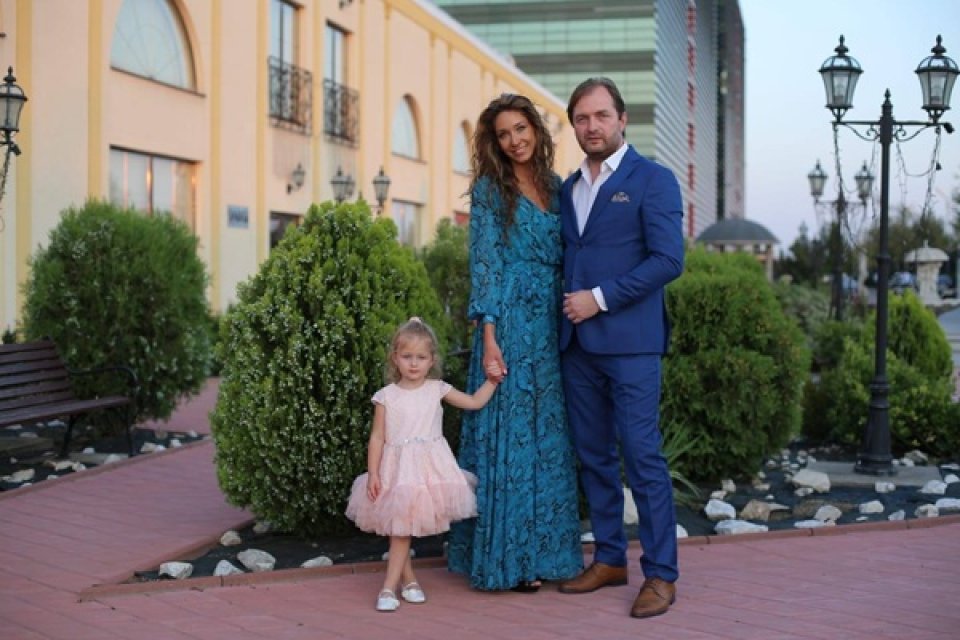 Ioana Dichiseanu, extrem de mândră de originile sale. Fiica lui Ion Dichiseanu e cântăreață de fado