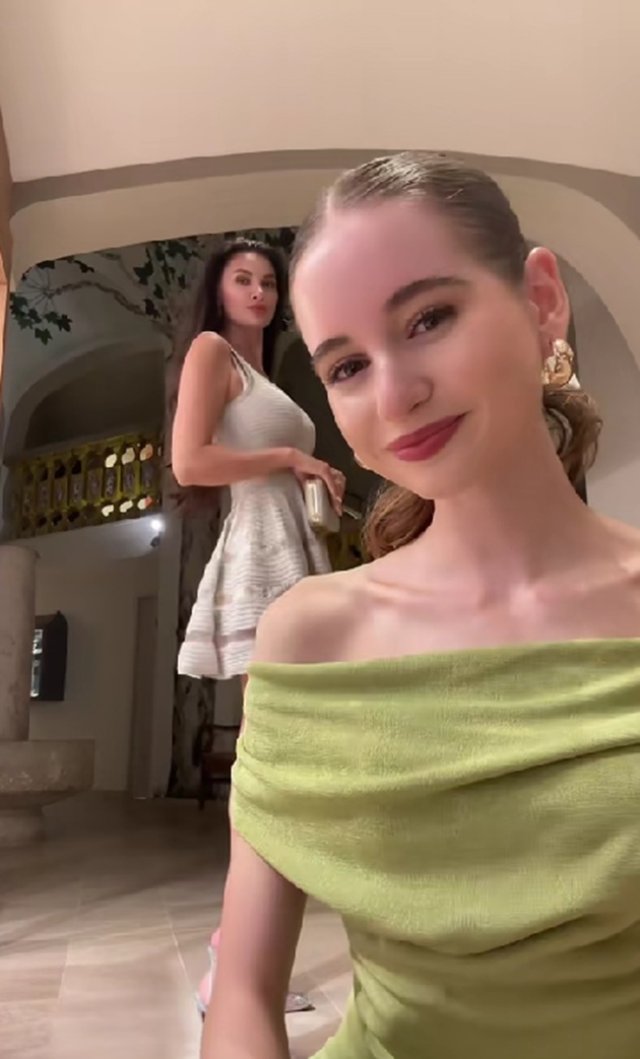 Irina Columbeanu, imagini de senzație alături de mătușa ei. A petrecut o vacanță de vis în Saint-Tropez, alături de Ramona Gabor. Urmează să meargă și în Dubai