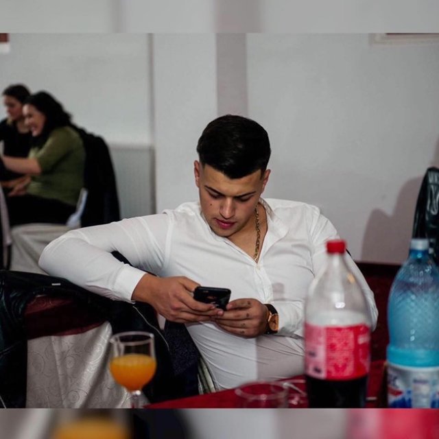 Cum arăta Teo de la Insula iubirii înainte să devină celebru. Imagini cu ispita supremă de pe vremea când nu avea fațete și nu mergea la sală. În prezent are 26 de ani