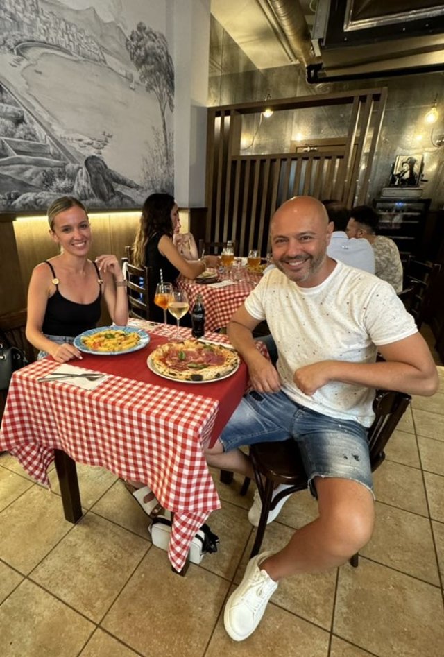 Mihai Mitoșeru și-a cerut iubita în căsătorie. "Viitoarea doamnă Mitoșeru". S-au logodit după numai opt luni de relație