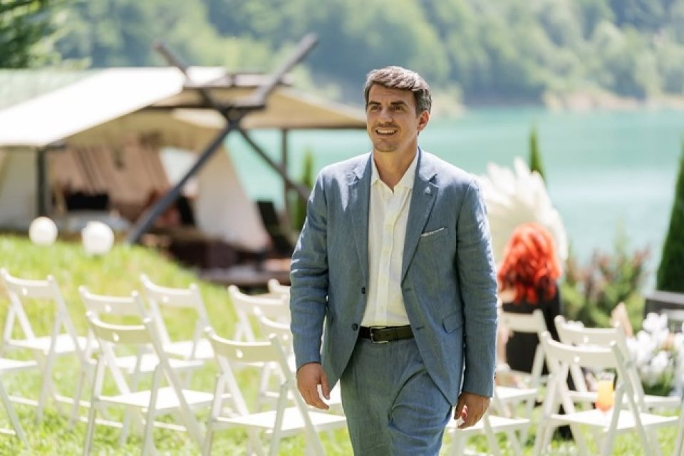 Cine este Alexandru Ion de la Asia Express. A plecat în aventura vieții lui alături de Ștefan Floroaica. Este un actor de succes