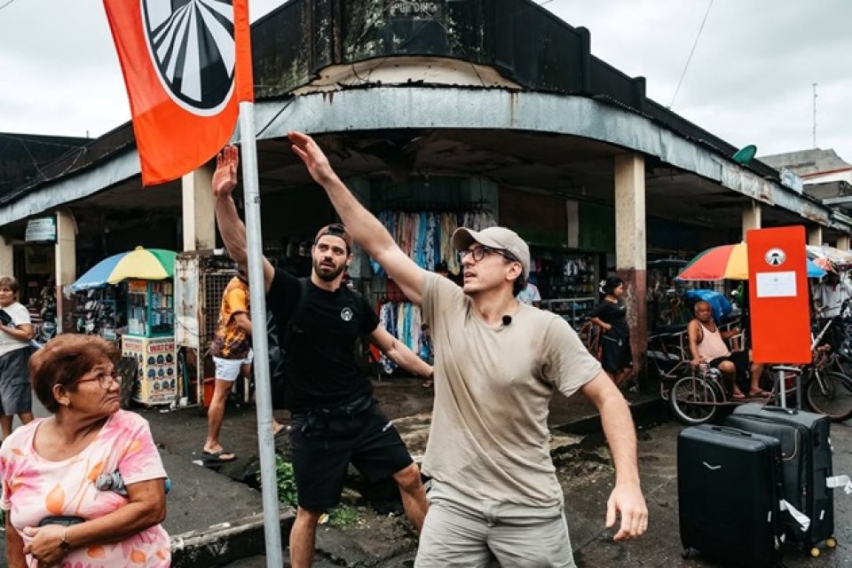 Cine este Alexandru Ion de la Asia Express. A plecat în aventura vieții lui alături de Ștefan Floroaica. I-a lăsat soției parolele de la conturile de pe rețelele sociale