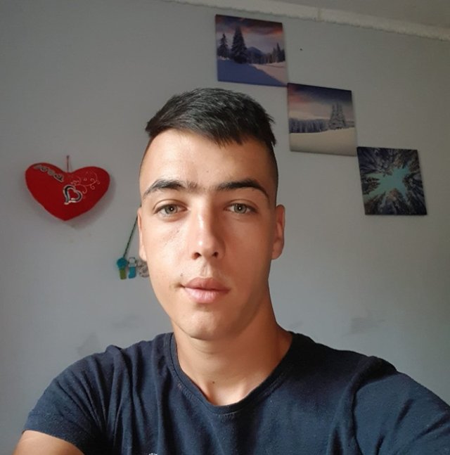 Îți mai aduci aminte de eroul din Segarcea? Ce s-a ales de adolescentul care a salvat un băiețel căzut într-o fântână, în 2013. Tânărul și-a pierdur bunicul în 2020