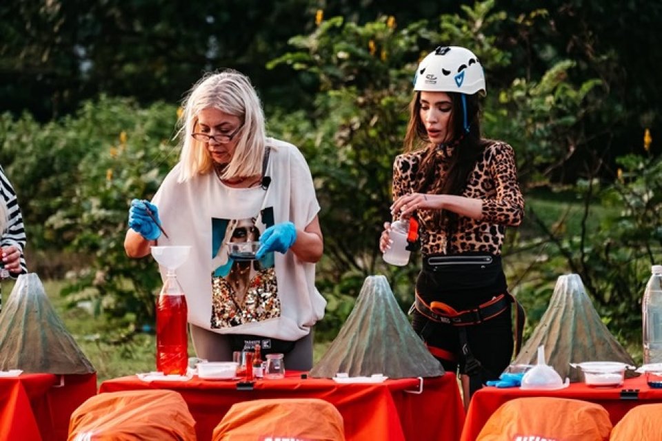 Calina Dumitrescu, schimbări mari după Asia Express. Fata Catincăi Roman s-a despărțit de iubit după participarea la emisiune