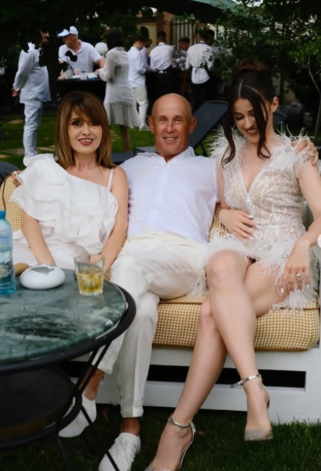 Mugur Mihăescu, cel mai fericit socru mic! Fiica lui, Ivona, a avut parte de o nuntă ca-n povești. Actorul este mândru de fata lui