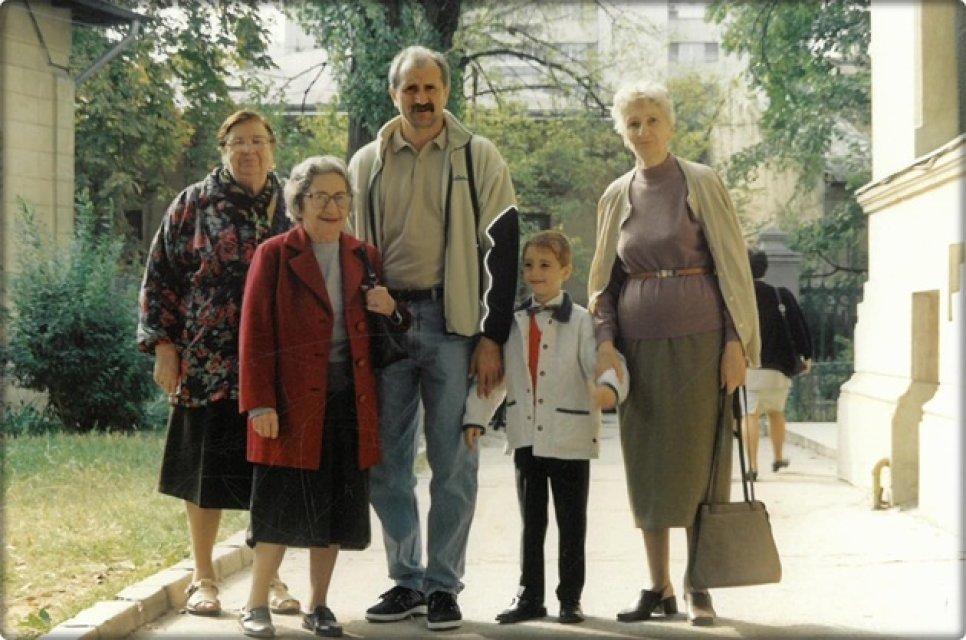 Magda Catone, adevărul despre divorțul de regretatul Șerban Ionescu după 30 de ani de căsnicie. "Am zis că trebuie un duș rece". Are un fiu din fosta căsnicie