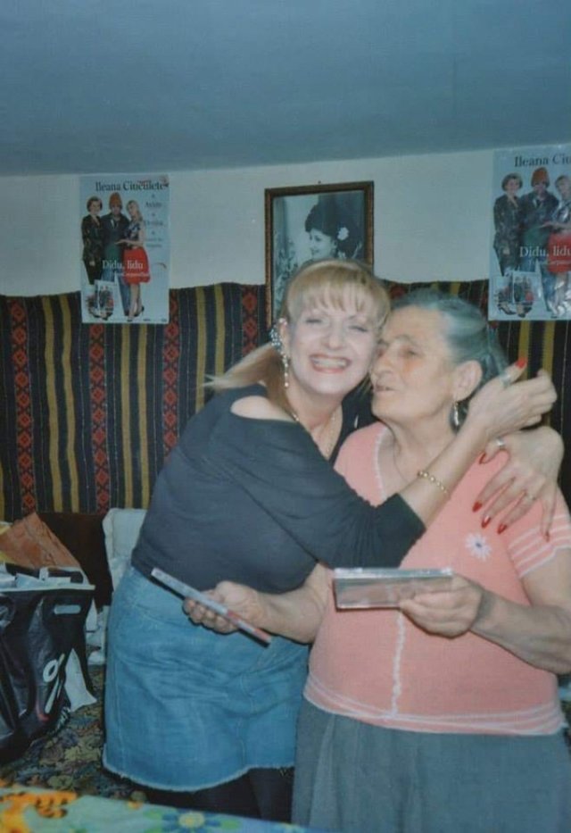 A murit mama regretatei Ileana Ciuculete. Artista a pierit la 59 de ani