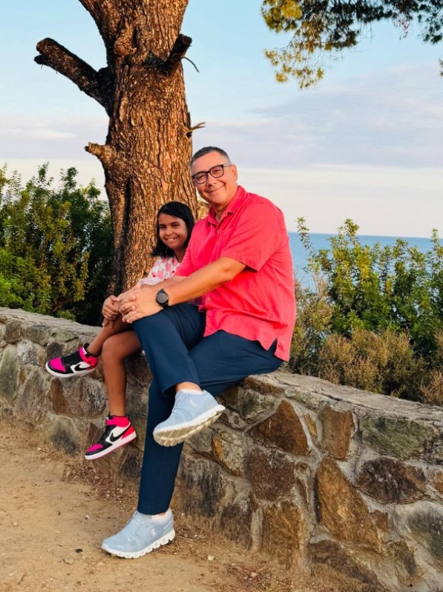 Victor Ponta și-a aniversat mama și fiica adoptivă! Ce mesaj emoționant a transmis pentru cele mai importante ființe din viața lui. Și el este născut tot în septembrie