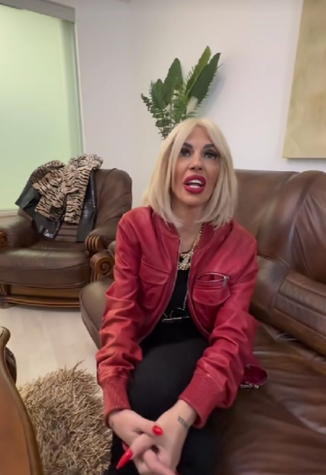 Cum arată apartamentul Ralucăi Bădulescu. Plătește 1300 de euro chirie, dar refuză să de bani și la utilități. Preferă să cumpere haine și accesorii din banii pentru întreținere