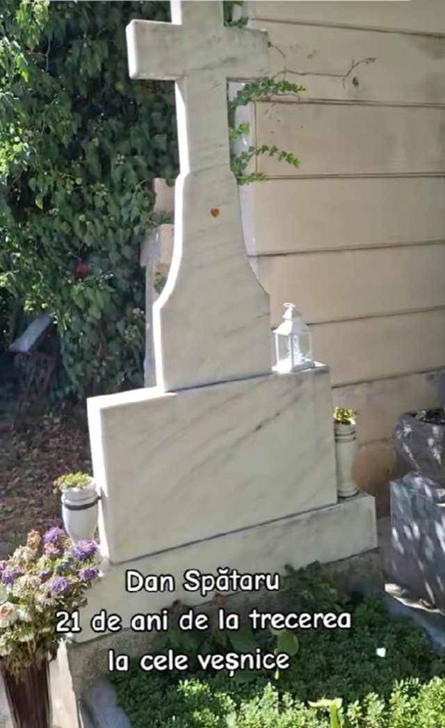 Au trecut 21 de ani de la moartea lui Dan Spătaru. Dovada că nu a fost uitat vine chiar de la mormântul său. Văduva lui, Sidonia, îl vizitează des la cimitir