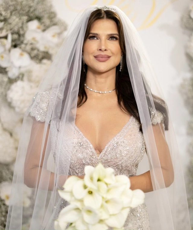 Monica Bârlădeanu a aniversat un an de căsnicie. Ce mesaj emoționant i-a transmis public lui Valeriu Gheorghiță. Au sărbătorit aniversarea la Roma