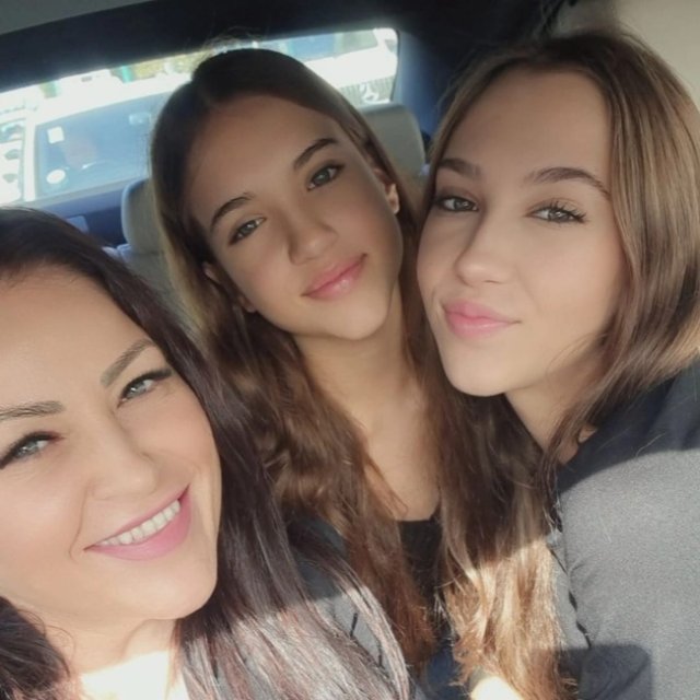 Cine este prima soție a lui Dan Alexa și cum arată fiicele lor, Casiana și Antonia. Antrenorul a avut o relație de peste un deceniu cu Izabela