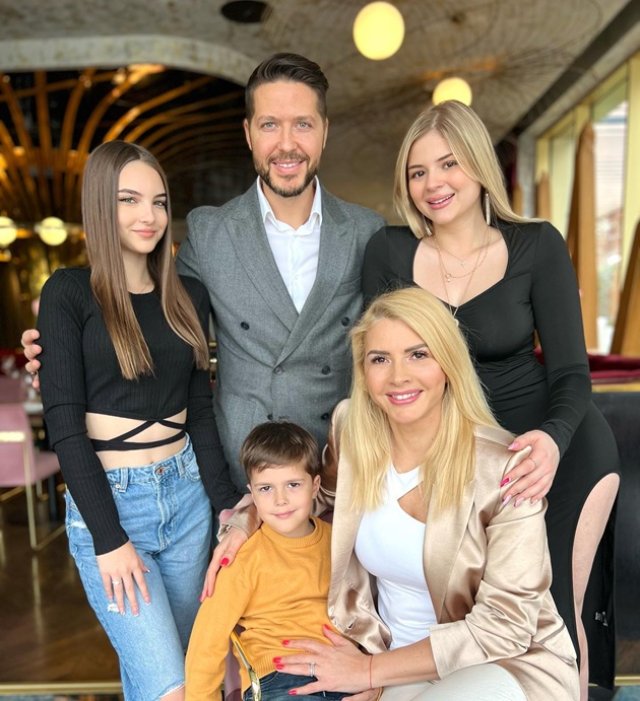 Anunțul neașteptat făcut de Jorge. „Familia noastră se mărește". Și el și soția au câte o fiică din relațiile anterioare