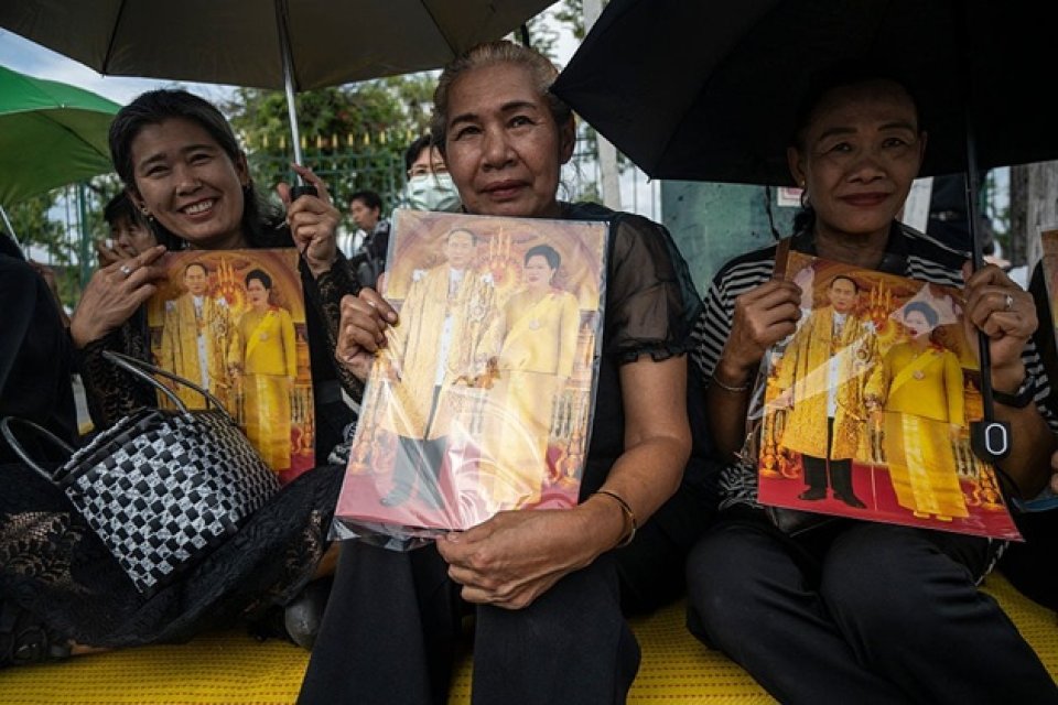 A murit "Jackie Kennedy" a Asiei. Sirikit Kitiyakara a fost soția regelui care a domnit 70 de ani în Thailanda. A fost anunțat doilu național pentru un an