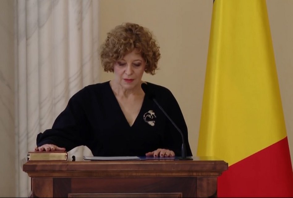 Cine este Oana Gheorghiu, propunerea lui Ilie Bolojan pentru funcția de vicepremier. A fost numită vicepremier și, de aceea, pe durata mandatului, va renunța la funcțiile executive din cadrul Asociației Dăruiește Viață