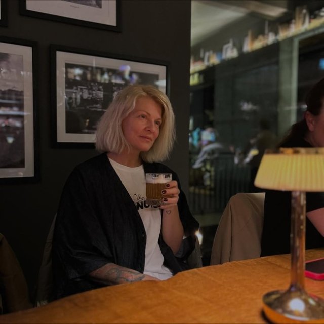 Dana Nălbaru revine în muzică? Ce surpriză le-a pregătit fanilor. Videoclipul este filmat în Argeș