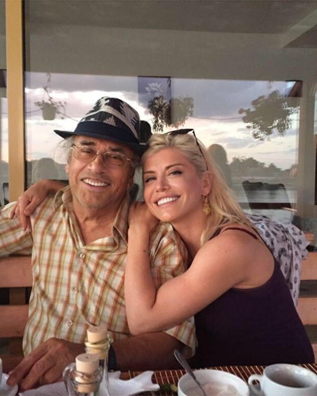 Tatăl Loredanei se zbate între viață și moarte: "E în stare gravă". Artista i-a dedicat o piesă în timpul concertului